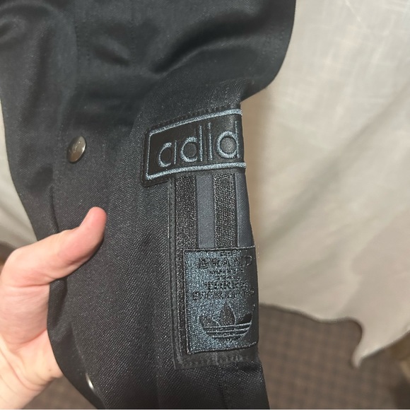 adidas loose fit pants NWT - Picture 6 of 6